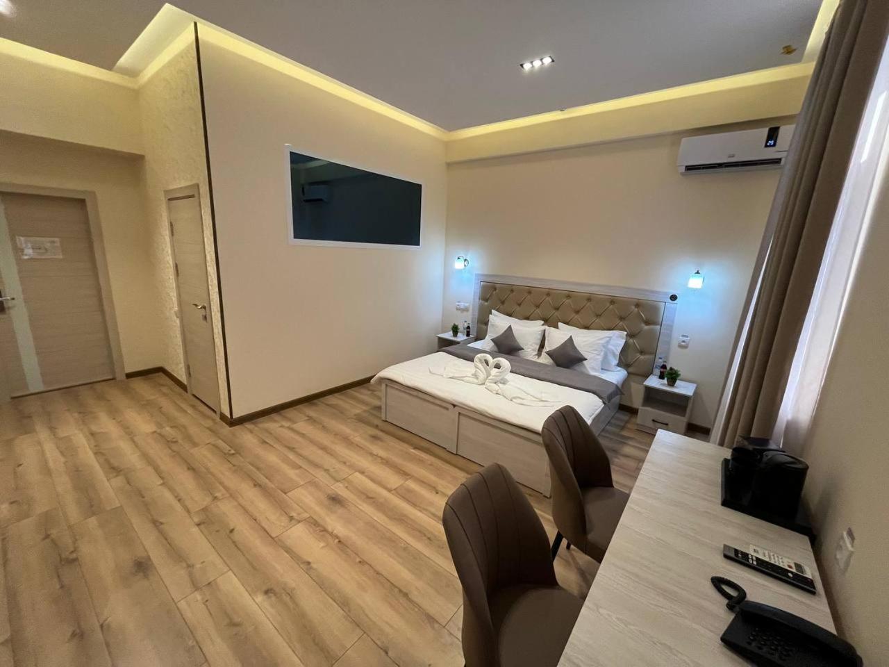 Aks Hotel 塔什干 外观 照片