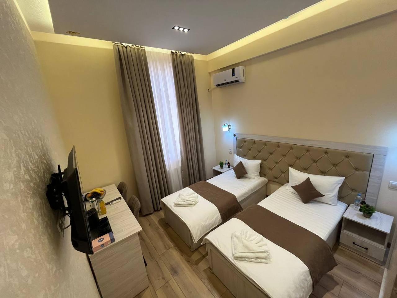Aks Hotel 塔什干 外观 照片