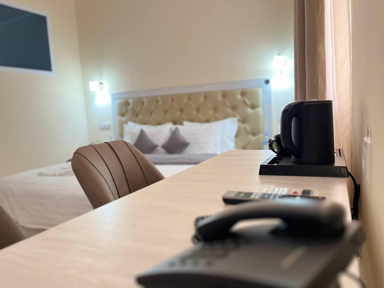 Aks Hotel 塔什干 外观 照片