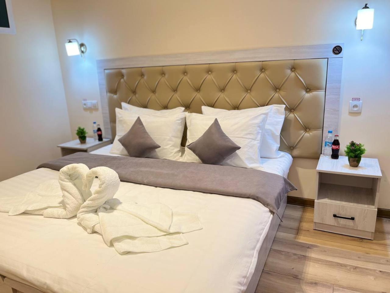 Aks Hotel 塔什干 外观 照片