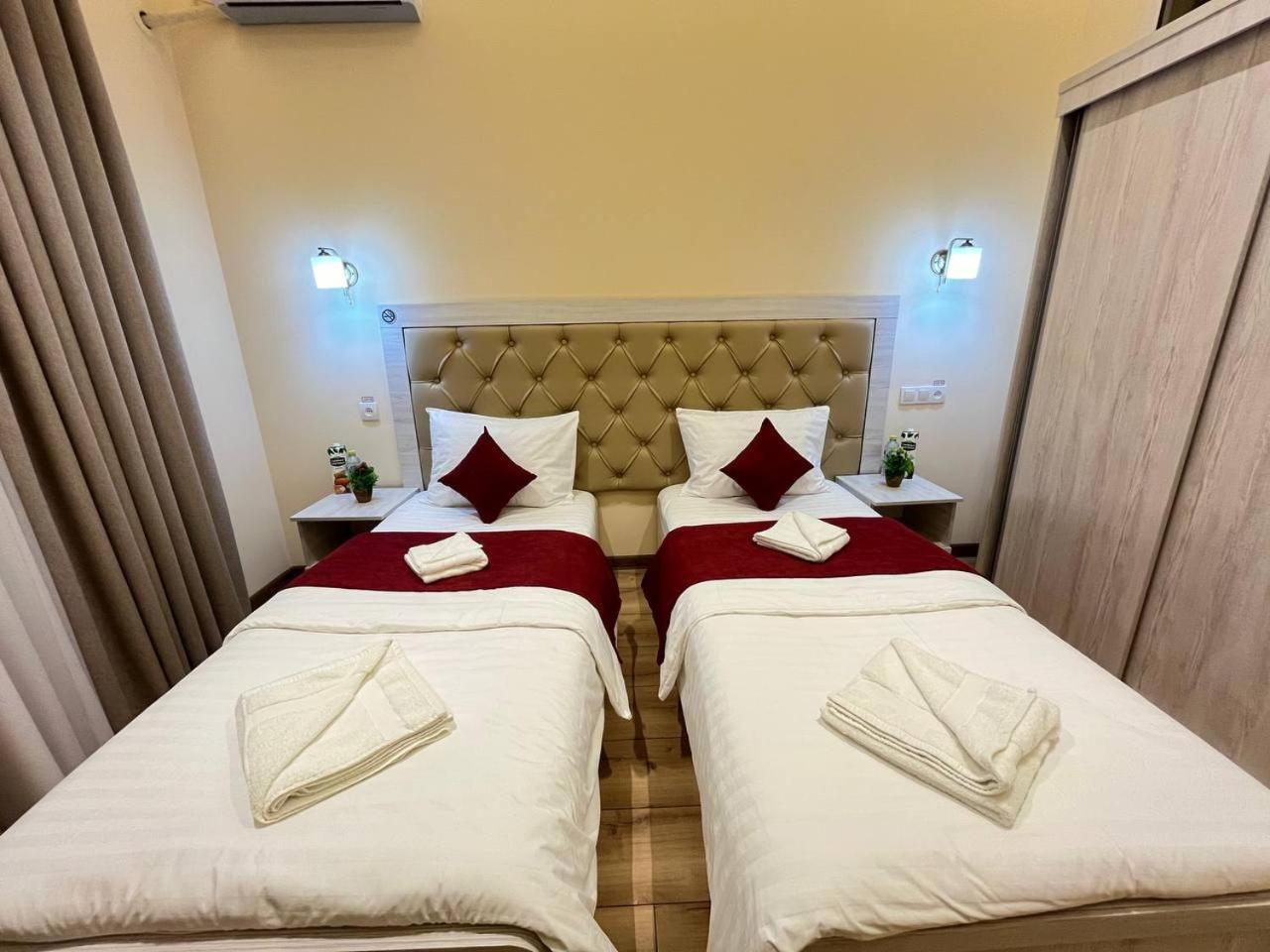 Aks Hotel 塔什干 外观 照片