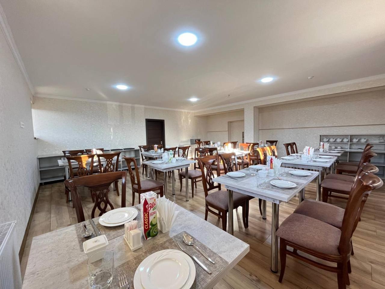 Aks Hotel 塔什干 外观 照片