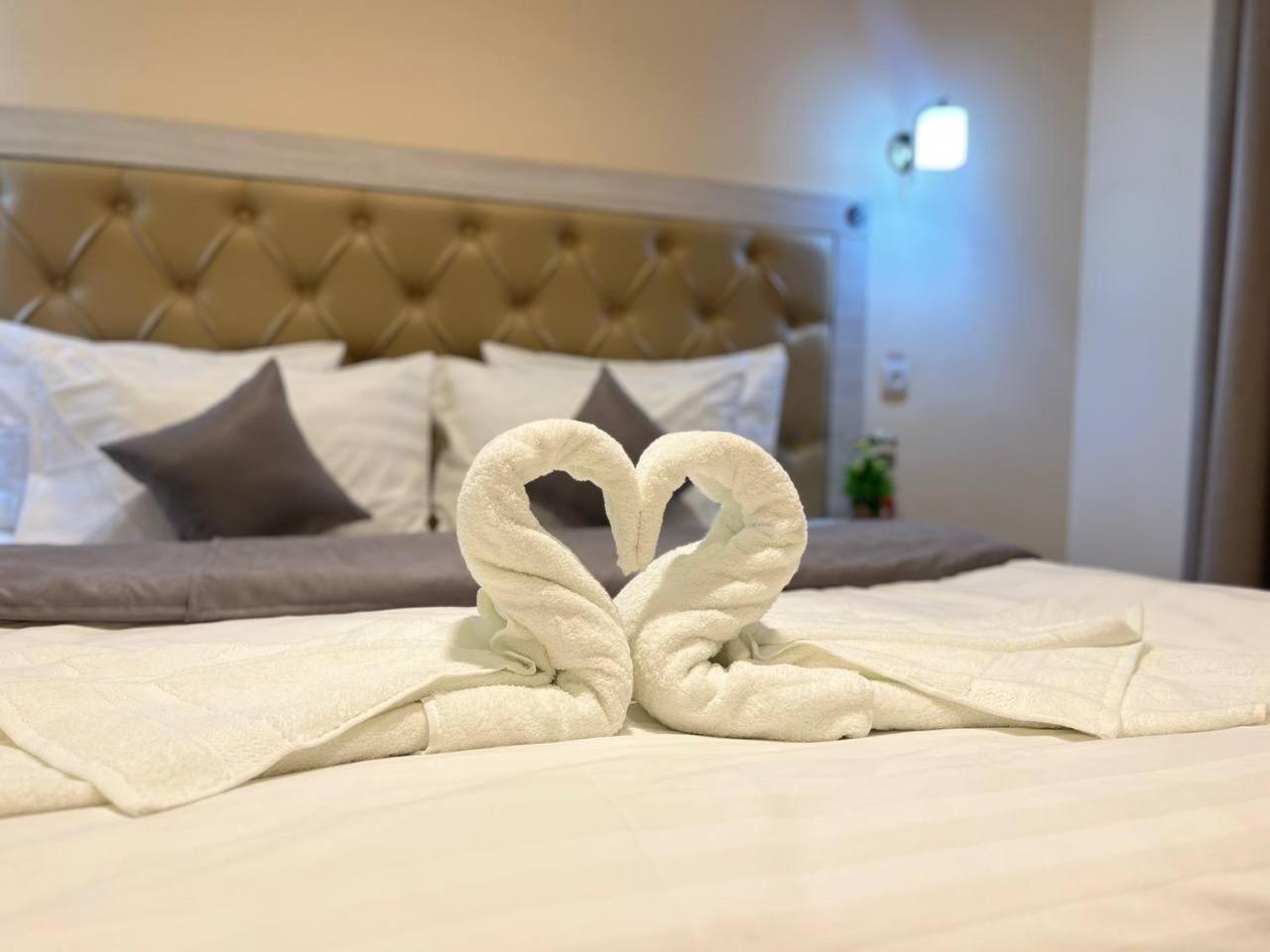 Aks Hotel 塔什干 外观 照片