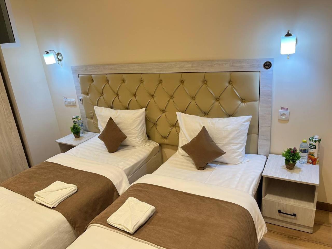 Aks Hotel 塔什干 外观 照片