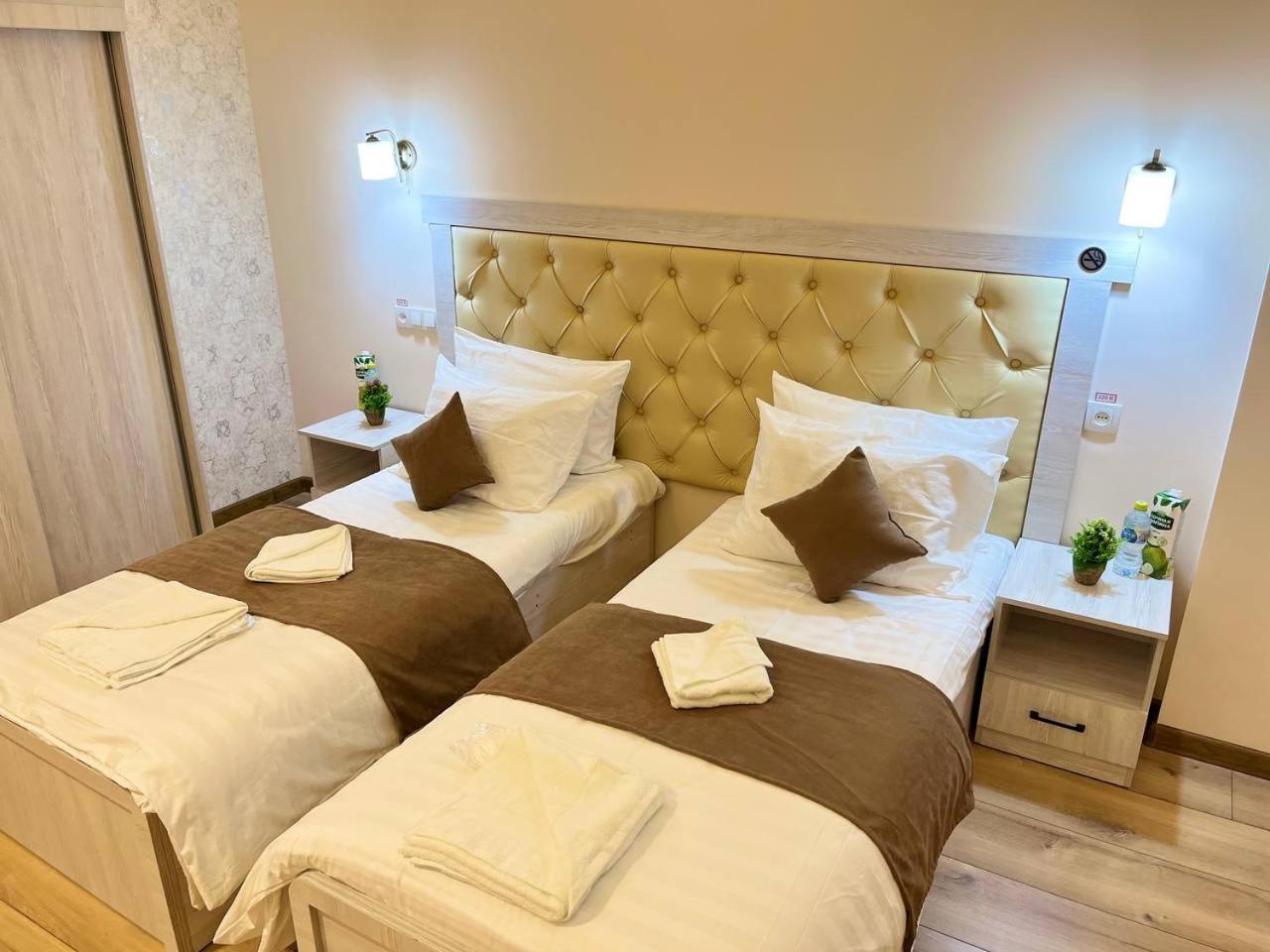 Aks Hotel 塔什干 外观 照片