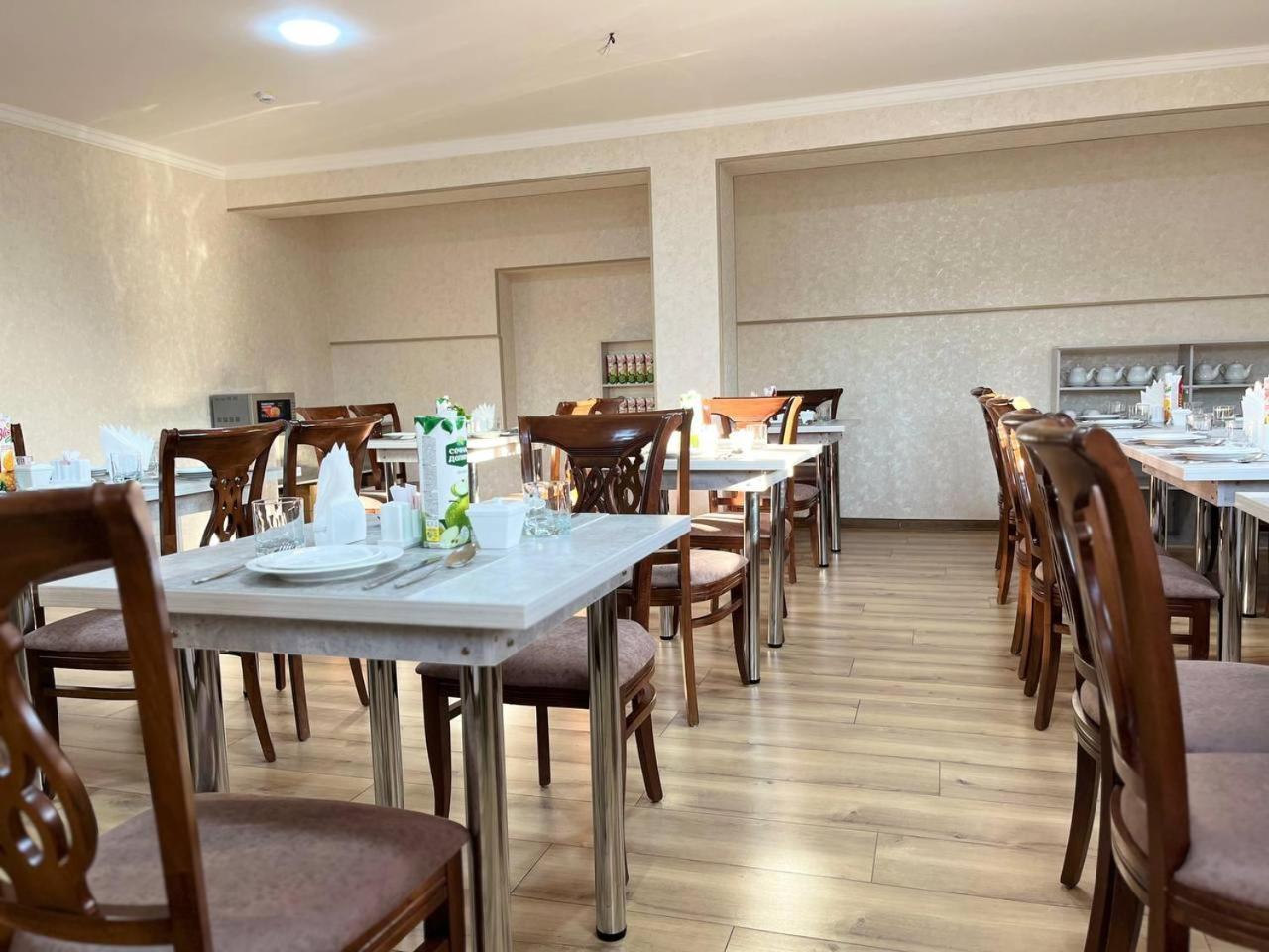 Aks Hotel 塔什干 外观 照片